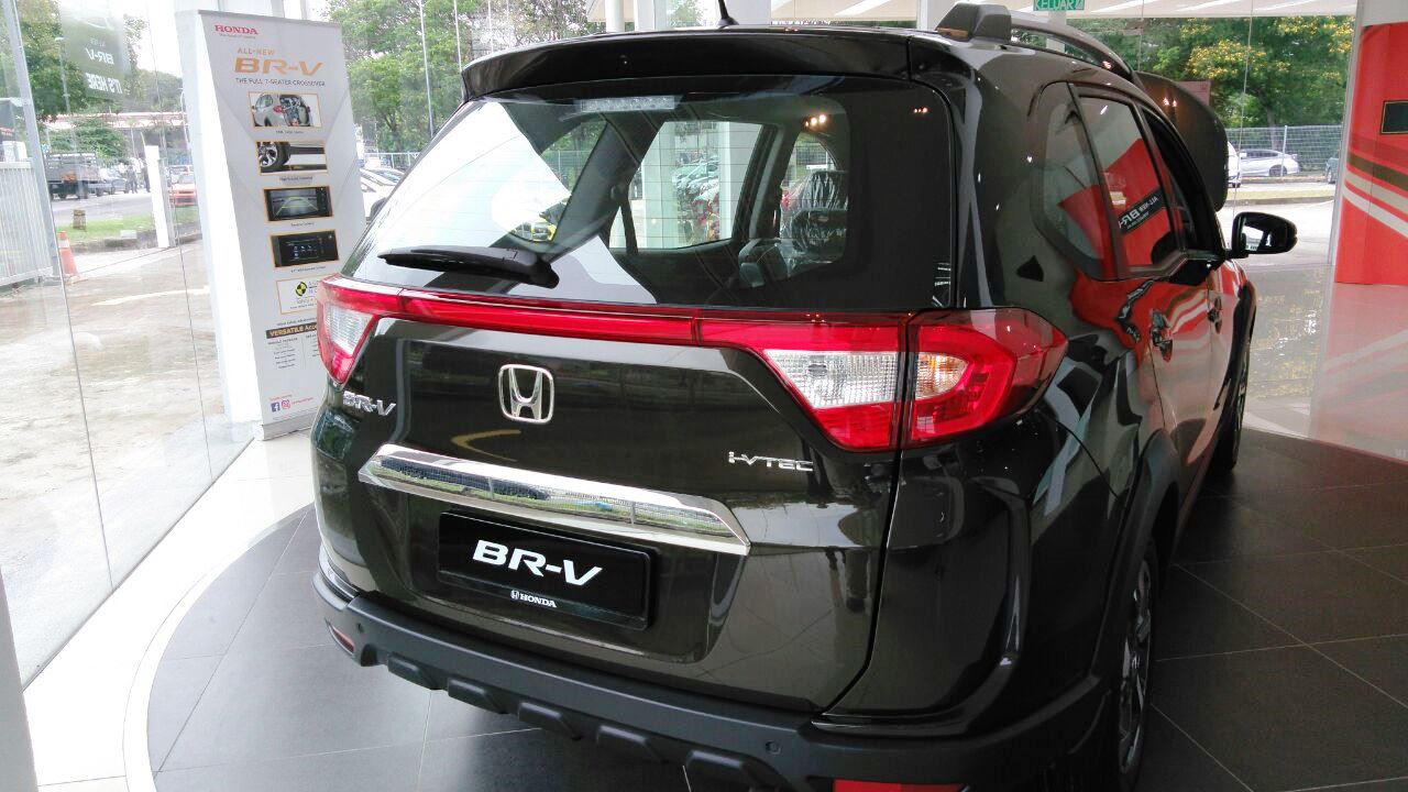 Honda BRV 1.5L iVtec - 7 Seater Crossover